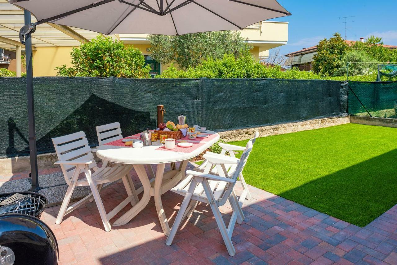 Family House Bivio Villa Peschiera del Garda Eksteriør billede